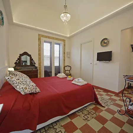 Palazzo Torre Apartment *